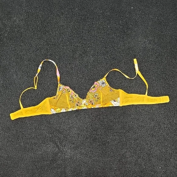 Salvage Yellow Lace Bralette - Picture 1 of 11